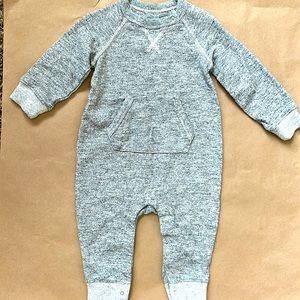 BabyGap Long Sleeve Pants One-Piece 12-18M